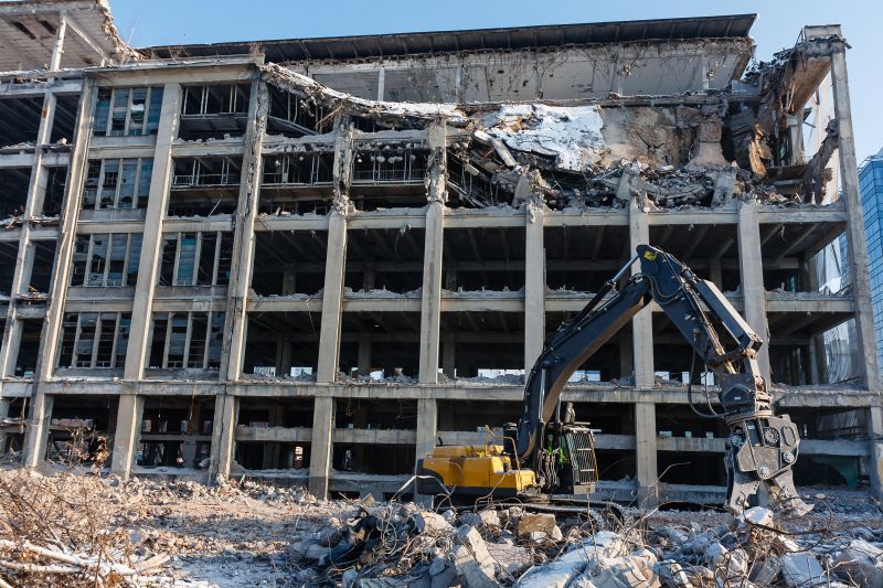 Industrial Demolition Machinery